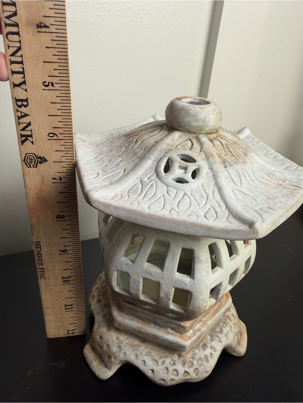 Ceramic Pagoda Lantern - White Stone Finish
